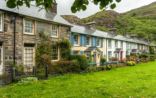Welsh Cottages Beddgelert