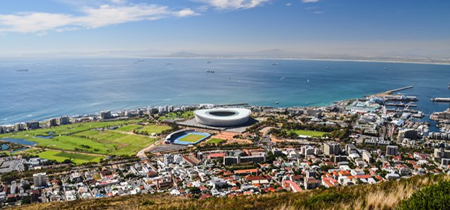 Travel Guide: Cape Town  hero image