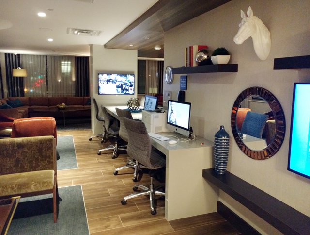 Hampton Inn Dallas Business Center