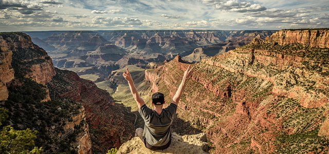 How to Book an Epic Grand Canyon Trip hero image