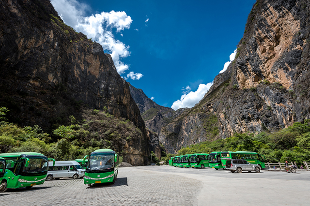 Grand Canyon Shuttle Buses