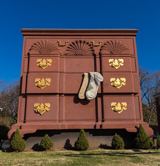 World's Largest Chest of Drawers